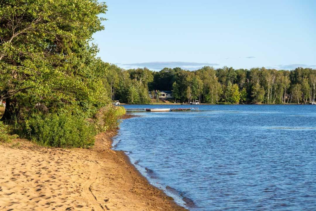 Historic Birch Lodge And Motel Trout Lake Exterior foto